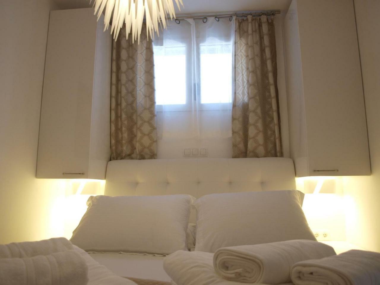 Holiday Hvar Lux Basina Eksteriør bilde